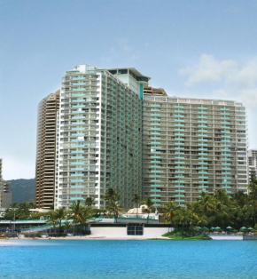 Waikiki Marina Resort at the Ilikai